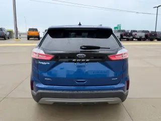 2021 Ford Edge