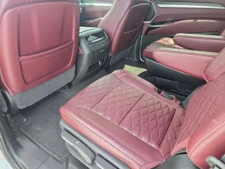 2025 CADILLAC Escalade