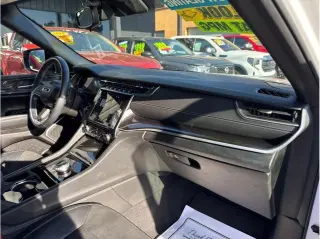 2022 Jeep New Grand Cherokee