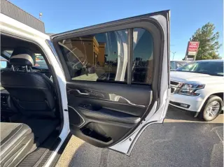 2022 Jeep New Grand Cherokee