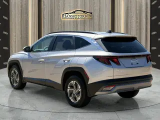 2025 Hyundai Tucson Hybrid