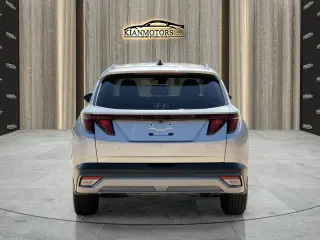 2025 Hyundai Tucson Hybrid