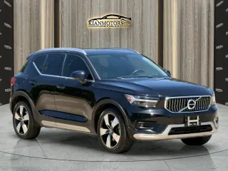 2021 Volvo XC40