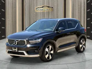 2021 Volvo XC40