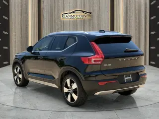 2021 Volvo XC40