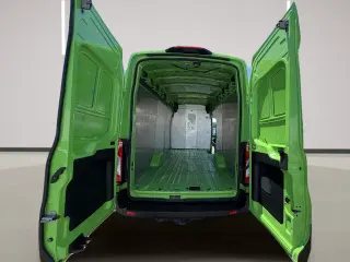 2023 Ford Transit Cargo Van