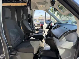 2019 Ford Transit Van