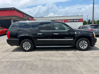2011 Cadillac Escalade ESV