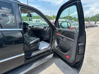 2011 Cadillac Escalade ESV