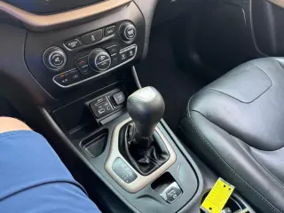 2018 Jeep Cherokee