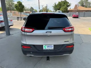 2018 Jeep Cherokee
