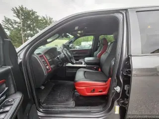 2017 RAM 1500 Rebel 4x4 Crew Cab 5'7" Box