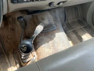 2006 FORD F350 SUPER DUTY REGULAR CAB & CHASSIS