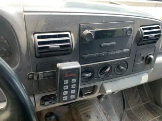 2006 FORD F350 SUPER DUTY REGULAR CAB & CHASSIS