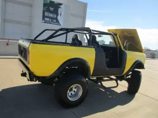 1973 INTERNATIONAL SCOUT II - 4X4 - 490 V8 - CUSTOM