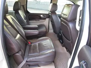 2012 CADILLAC ESCALADE ESV