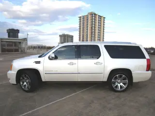 2012 CADILLAC ESCALADE ESV