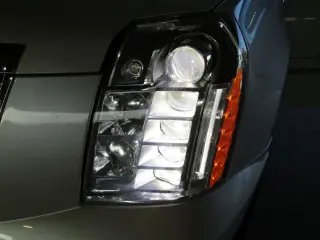 2012 CADILLAC ESCALADE ESV