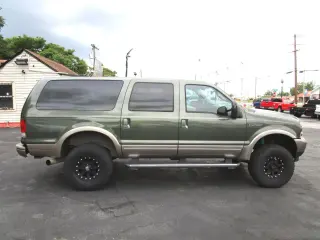 2004 FORD EXCURSION