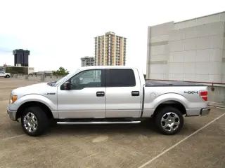 2010 FORD F150 SUPERCREW CAB
