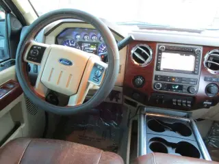 2011 FORD F250 SUPER DUTY CREW CAB