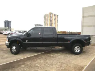 2002 FORD F350 SUPER DUTY CREW CAB