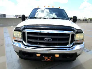 2004 FORD F350 SUPER DUTY CREW CAB
