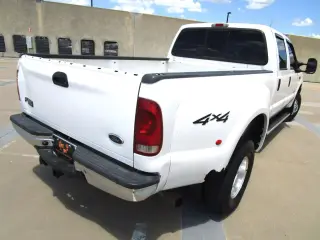 2004 FORD F350 SUPER DUTY CREW CAB