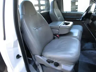 2003 FORD F350 SUPER DUTY REGULAR CAB & CHASSIS