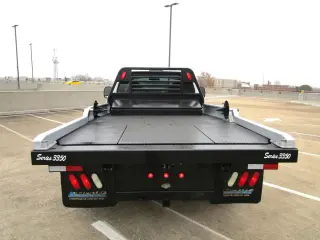 2005 FORD F350 SUPER DUTY REGULAR CAB & CHASSIS