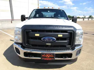 2016 FORD F350 SUPER DUTY REGULAR CAB & CHASSIS