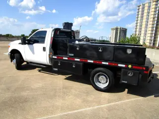 2016 FORD F350 SUPER DUTY REGULAR CAB & CHASSIS