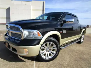 2013 RAM 1500 CREW CAB