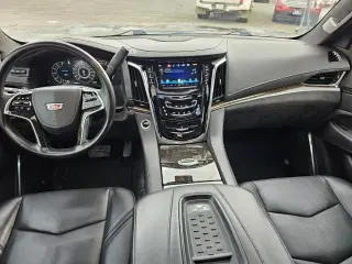 2016 CADILLAC ESCALADE