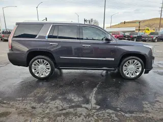 2016 CADILLAC ESCALADE