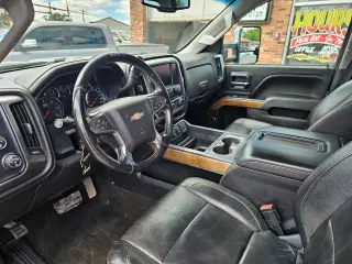 2015 CHEVROLET SILVERADO 2500 HD CREW CAB