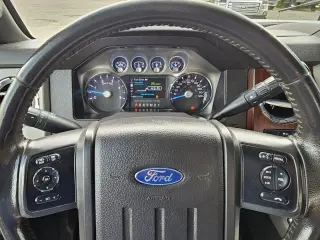 2015 FORD F350 SUPER DUTY CREW CAB