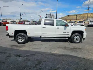 2017 GMC SIERRA 3500 HD CREW CAB