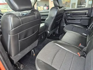 2013 RAM 1500 CREW CAB
