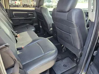2017 RAM 1500 CREW CAB