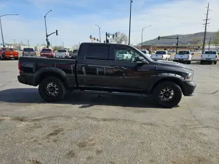 2017 RAM 1500 CREW CAB