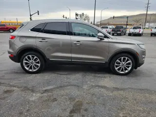 2017 LINCOLN MKC
