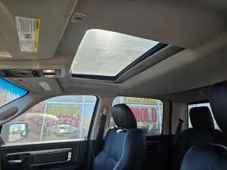 2017 RAM 1500 CREW CAB