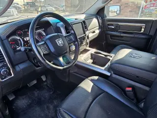 2017 RAM 1500 CREW CAB
