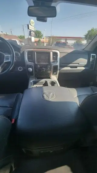 2016 RAM 1500 CREW CAB