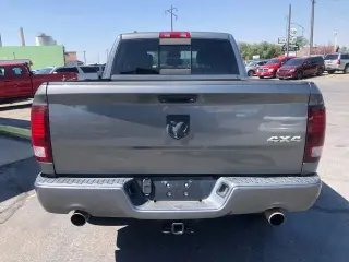 2013 RAM 1500 CREW CAB