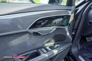 2022 AUDI S8