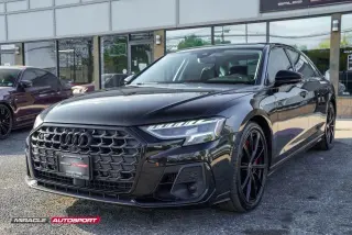 2022 AUDI S8