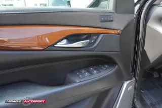 2018 CADILLAC ESCALADE