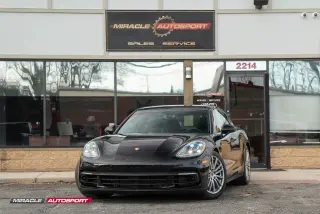 2017 PORSCHE PANAMERA
